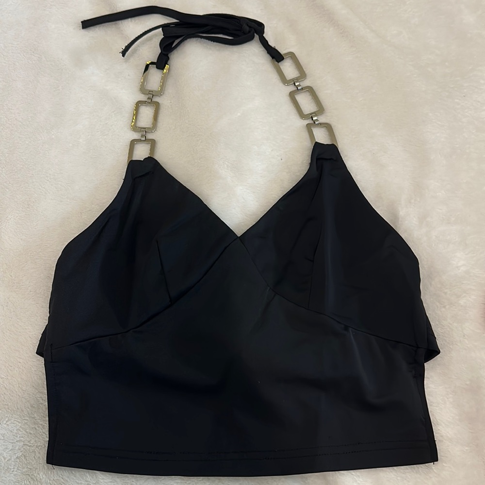 Y2K halter top 🖤